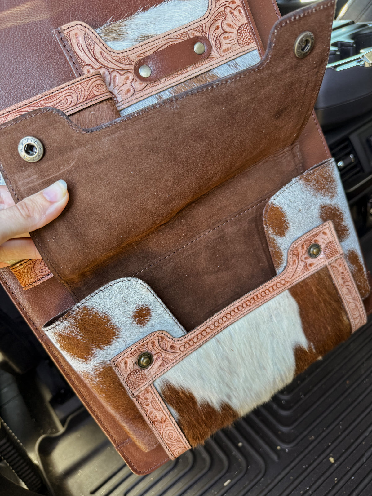 Cowhide x Tooled Car Organizer